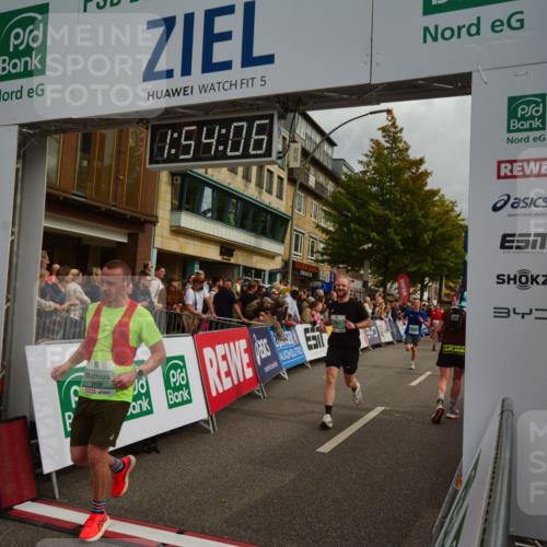 20.09.2026 - PSD Bank Halbmarathon LAZAROV Photography http://msf.ph/oto/10552104 20.09.2026 11:54:06 Ziel 1642, 1839, 2031, 2144, 2594, 2727, 3558, 3654, 4027, 4742, 4759, 4785 meine-sportfotos.de