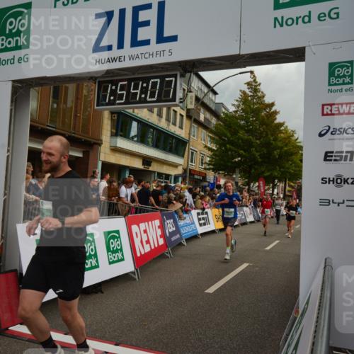 20.09.2026 - PSD Bank Halbmarathon LAZAROV Photography http://msf.ph/oto/10552112 20.09.2026 11:54:07 Ziel 1642, 1839, 2031, 2144, 2594, 2727, 3558, 3654, 4027, 4742, 4759, 4785 meine-sportfotos.de