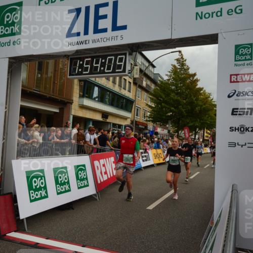 20.09.2026 - PSD Bank Halbmarathon LAZAROV Photography http://msf.ph/oto/10552121 20.09.2026 11:54:09 Ziel 1642, 1839, 2031, 2144, 2594, 2727, 2987, 3558, 3654, 4027, 4742, 4759, 4777, 4785 meine-sportfotos.de