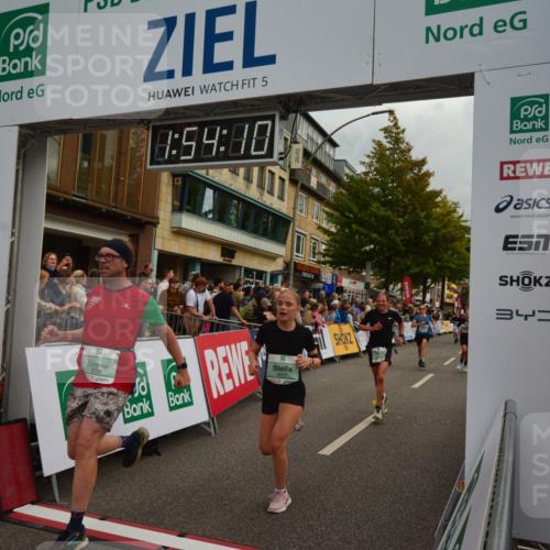 20.09.2026 - PSD Bank Halbmarathon LAZAROV Photography http://msf.ph/oto/10552124 20.09.2026 11:54:10 Ziel 1642, 1839, 2031, 2144, 2594, 2727, 2987, 3558, 3654, 4027, 4742, 4759, 4777, 4785 meine-sportfotos.de
