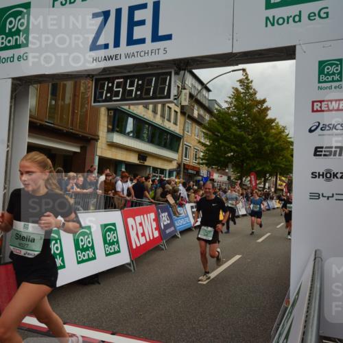 20.09.2026 - PSD Bank Halbmarathon LAZAROV Photography http://msf.ph/oto/10552126 20.09.2026 11:54:10 Ziel 1642, 1839, 2031, 2144, 2594, 2727, 2987, 3558, 3654, 4027, 4742, 4759, 4777, 4785 meine-sportfotos.de