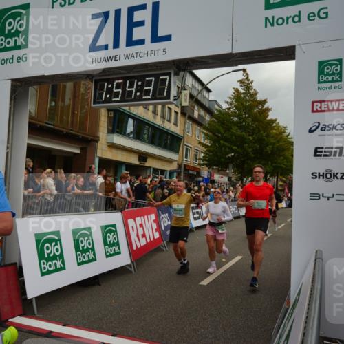 20.09.2026 - PSD Bank Halbmarathon LAZAROV Photography http://msf.ph/oto/10552180 20.09.2026 11:54:37 Ziel 1067, 1094, 2123, 2313, 2647, 2669, 3351, 3386, 3426, 4569, 4644, 4755 meine-sportfotos.de
