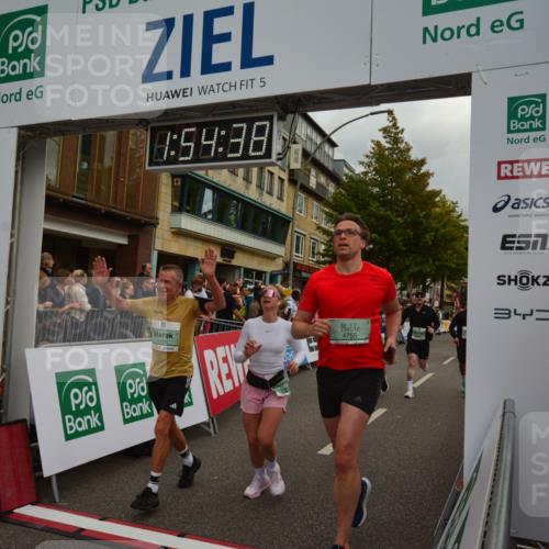 20.09.2026 - PSD Bank Halbmarathon LAZAROV Photography http://msf.ph/oto/10552181 20.09.2026 11:54:37 Ziel 1067, 1094, 2123, 2313, 2647, 2669, 3351, 3386, 3426, 4569, 4644, 4755 meine-sportfotos.de