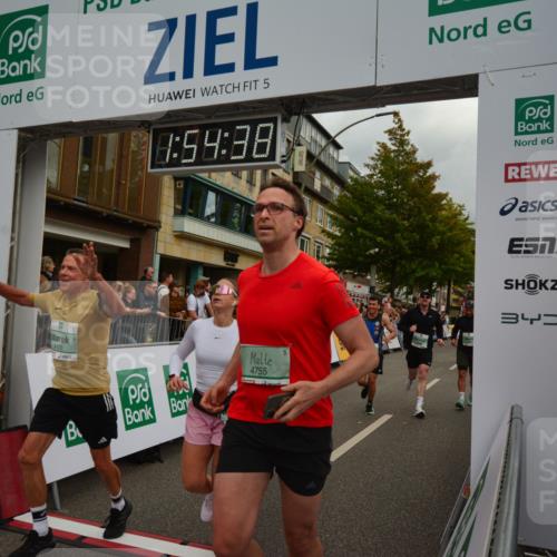 20.09.2026 - PSD Bank Halbmarathon LAZAROV Photography http://msf.ph/oto/10552183 20.09.2026 11:54:38 Ziel 1067, 1094, 1133, 2059, 2123, 2313, 2647, 2669, 3351, 3386, 3426, 4569, 4644, 4755 meine-sportfotos.de