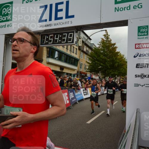 20.09.2026 - PSD Bank Halbmarathon LAZAROV Photography http://msf.ph/oto/10552185 20.09.2026 11:54:38 Ziel 1067, 1094, 1133, 2059, 2123, 2313, 2647, 2669, 3351, 3386, 3426, 4569, 4644, 4755 meine-sportfotos.de