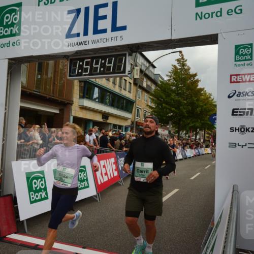 20.09.2026 - PSD Bank Halbmarathon LAZAROV Photography http://msf.ph/oto/10552195 20.09.2026 11:54:40 Ziel 1067, 1094, 1133, 2059, 2123, 2313, 2647, 2669, 3351, 3372, 3386, 3426, 3916, 4569, 4755 meine-sportfotos.de