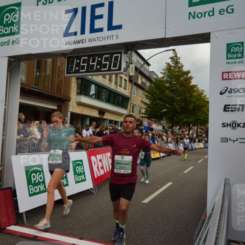 20.09.2026 - PSD Bank Halbmarathon LAZAROV Photography http://msf.ph/oto/10552215 20.09.2026 11:54:49 Ziel 1133, 1433, 2059, 2647, 2669, 3115, 3372, 3893, 3916 meine-sportfotos.de