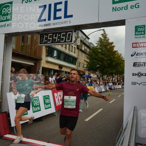 20.09.2026 - PSD Bank Halbmarathon LAZAROV Photography http://msf.ph/oto/10552216 20.09.2026 11:54:50 Ziel 1133, 1433, 2059, 2669, 3115, 3372, 3893, 3916 meine-sportfotos.de