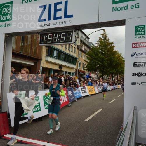 20.09.2026 - PSD Bank Halbmarathon LAZAROV Photography http://msf.ph/oto/10552222 20.09.2026 11:54:51 Ziel 1133, 1184, 1433, 2059, 2669, 3115, 3372, 3893, 3916, 4720 meine-sportfotos.de