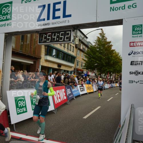 20.09.2026 - PSD Bank Halbmarathon LAZAROV Photography http://msf.ph/oto/10552224 20.09.2026 11:54:51 Ziel 1133, 1184, 1433, 2059, 2669, 3115, 3372, 3893, 3916, 4720 meine-sportfotos.de