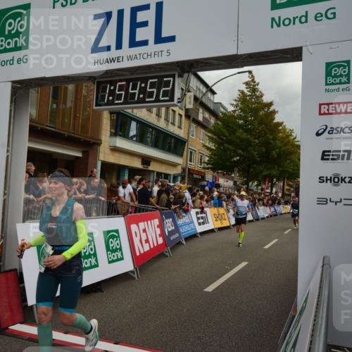 20.09.2026 - PSD Bank Halbmarathon LAZAROV Photography http://msf.ph/oto/10552226 20.09.2026 11:54:51 Ziel 1133, 1184, 1433, 2059, 2669, 3115, 3372, 3893, 3916, 4720 meine-sportfotos.de