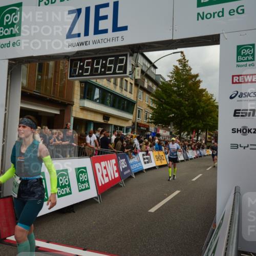 20.09.2026 - PSD Bank Halbmarathon LAZAROV Photography http://msf.ph/oto/10552227 20.09.2026 11:54:52 Ziel 1133, 1184, 1433, 2059, 2669, 3115, 3372, 3893, 3916, 4447, 4645, 4720 meine-sportfotos.de