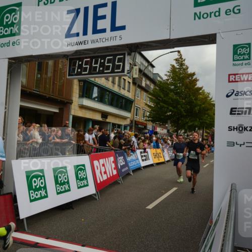 20.09.2026 - PSD Bank Halbmarathon LAZAROV Photography http://msf.ph/oto/10552231 20.09.2026 11:54:54 Ziel 1133, 1178, 1184, 1433, 2059, 2669, 3115, 3372, 3893, 3916, 4447, 4645, 4720 meine-sportfotos.de