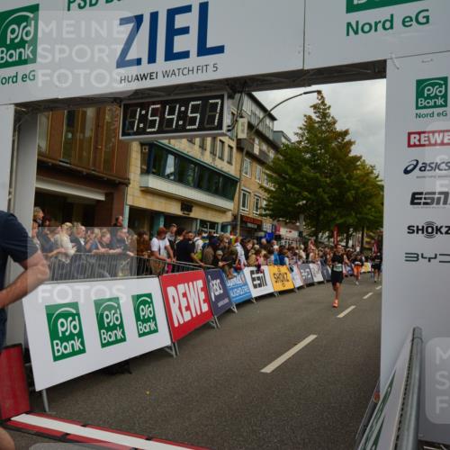 20.09.2026 - PSD Bank Halbmarathon LAZAROV Photography http://msf.ph/oto/10552241 20.09.2026 11:54:56 Ziel 1088, 1133, 1178, 1184, 1433, 2059, 3115, 3372, 3893, 3916, 4447, 4645, 4720 meine-sportfotos.de