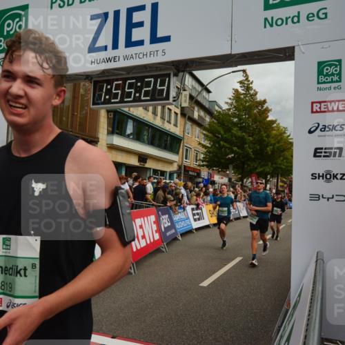 20.09.2026 - PSD Bank Halbmarathon LAZAROV Photography http://msf.ph/oto/10552315 20.09.2026 11:55:24 Ziel 1819, 1966, 2495, 3028, 3733, 3898, 4039, 4617, 4769 meine-sportfotos.de