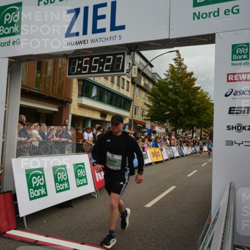20.09.2026 - PSD Bank Halbmarathon LAZAROV Photography http://msf.ph/oto/10552323 20.09.2026 11:55:26 Ziel 1819, 1966, 2495, 3028, 3898, 4039, 4617, 4769 meine-sportfotos.de