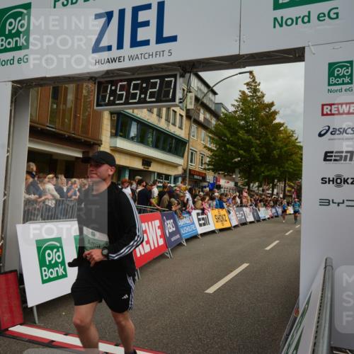 20.09.2026 - PSD Bank Halbmarathon LAZAROV Photography http://msf.ph/oto/10552325 20.09.2026 11:55:26 Ziel 1819, 1966, 2495, 3028, 3898, 4039, 4617, 4769 meine-sportfotos.de
