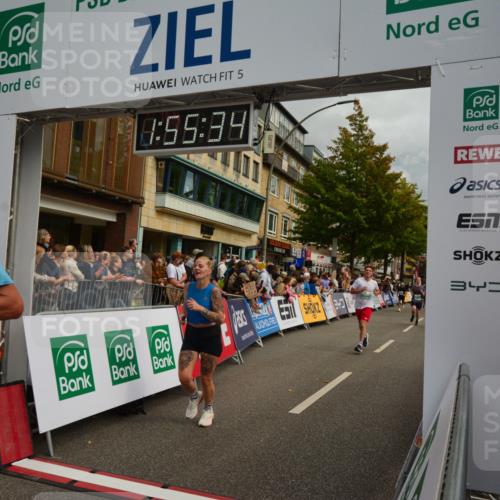 20.09.2026 - PSD Bank Halbmarathon LAZAROV Photography http://msf.ph/oto/10552333 20.09.2026 11:55:34 Ziel 1277, 1826, 2015, 3028, 3091, 3898, 4039, 4731 meine-sportfotos.de