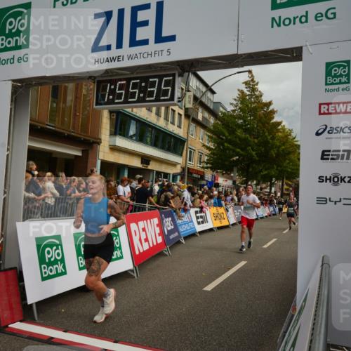 20.09.2026 - PSD Bank Halbmarathon LAZAROV Photography http://msf.ph/oto/10552335 20.09.2026 11:55:34 Ziel 1277, 1826, 2015, 3028, 3091, 3898, 4039, 4731 meine-sportfotos.de
