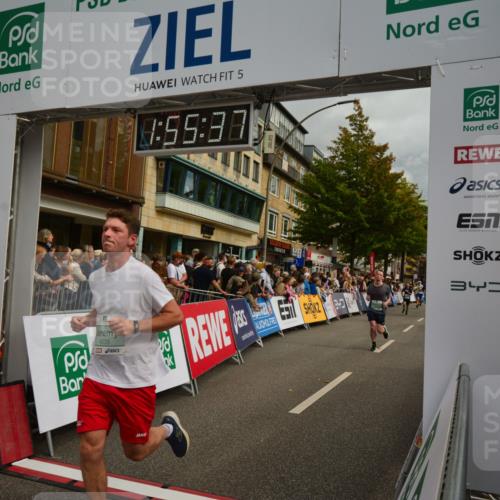 20.09.2026 - PSD Bank Halbmarathon LAZAROV Photography http://msf.ph/oto/10552338 20.09.2026 11:55:36 Ziel 1277, 1354, 1826, 2015, 3028, 3091, 3781, 3898, 4039, 4731 meine-sportfotos.de