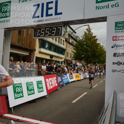20.09.2026 - PSD Bank Halbmarathon LAZAROV Photography http://msf.ph/oto/10552340 20.09.2026 11:55:37 Ziel 1277, 1354, 1826, 2015, 2810, 3028, 3091, 3760, 3781, 3898, 4039, 4731 meine-sportfotos.de