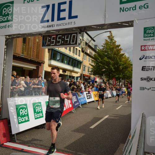 20.09.2026 - PSD Bank Halbmarathon LAZAROV Photography http://msf.ph/oto/10552344 20.09.2026 11:55:39 Ziel 1277, 1354, 1826, 2015, 2810, 3028, 3091, 3760, 3781, 3898, 4039, 4731 meine-sportfotos.de