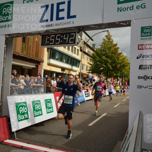20.09.2026 - PSD Bank Halbmarathon LAZAROV Photography http://msf.ph/oto/10552355 20.09.2026 11:55:42 Ziel 1277, 1289, 1354, 1826, 2015, 2810, 3091, 3760, 3781, 3809, 3811, 4039, 4731 meine-sportfotos.de
