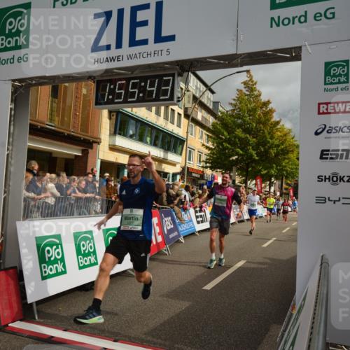 20.09.2026 - PSD Bank Halbmarathon LAZAROV Photography http://msf.ph/oto/10552356 20.09.2026 11:55:42 Ziel 1277, 1289, 1354, 1826, 2015, 2810, 3091, 3760, 3781, 3809, 3811, 4039, 4731 meine-sportfotos.de