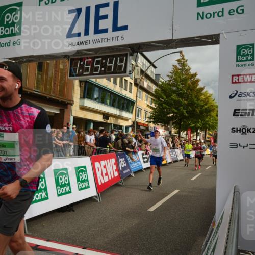 20.09.2026 - PSD Bank Halbmarathon LAZAROV Photography http://msf.ph/oto/10552361 20.09.2026 11:55:44 Ziel 1277, 1289, 1354, 1826, 2015, 2808, 2810, 3091, 3760, 3781, 3809, 3811, 4728, 4731 meine-sportfotos.de
