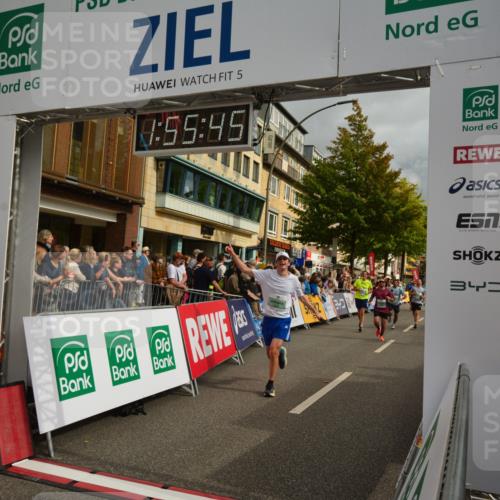 20.09.2026 - PSD Bank Halbmarathon LAZAROV Photography http://msf.ph/oto/10552364 20.09.2026 11:55:44 Ziel 1277, 1289, 1354, 1826, 2015, 2808, 2810, 3091, 3760, 3781, 3809, 3811, 4728, 4731 meine-sportfotos.de