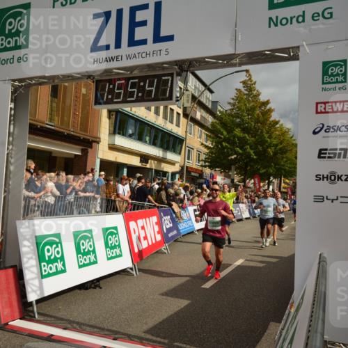 20.09.2026 - PSD Bank Halbmarathon LAZAROV Photography http://msf.ph/oto/10552370 20.09.2026 11:55:46 Ziel 1277, 1289, 1354, 1826, 2015, 2808, 2810, 3760, 3781, 3809, 3811, 4728, 4731 meine-sportfotos.de