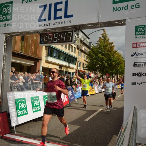 20.09.2026 - PSD Bank Halbmarathon LAZAROV Photography http://msf.ph/oto/10552372 20.09.2026 11:55:47 Ziel 1277, 1289, 1354, 1484, 1826, 1900, 2015, 2808, 2810, 3760, 3781, 3809, 3811, 4728, 4731 meine-sportfotos.de