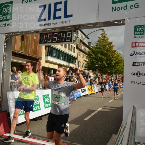 20.09.2026 - PSD Bank Halbmarathon LAZAROV Photography http://msf.ph/oto/10552383 20.09.2026 11:55:49 Ziel 1118, 1289, 1354, 1484, 1826, 1900, 2067, 2808, 2810, 3012, 3760, 3781, 3809, 3811, 4728, 4731 meine-sportfotos.de