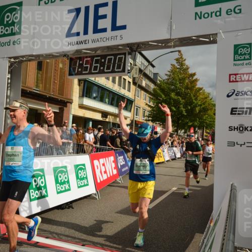 20.09.2026 - PSD Bank Halbmarathon LAZAROV Photography http://msf.ph/oto/10552410 20.09.2026 11:55:59 Ziel 1118, 1260, 1289, 1484, 1872, 1887, 1900, 2067, 2808, 3012, 3284, 3401, 3634, 3757, 4041, 4341, 4716, 4728 meine-sportfotos.de