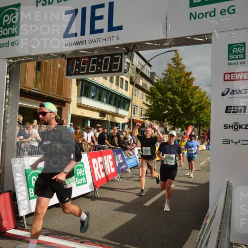 20.09.2026 - PSD Bank Halbmarathon LAZAROV Photography http://msf.ph/oto/10552423 20.09.2026 11:56:03 Ziel 1118, 1260, 1272, 1484, 1872, 1887, 1900, 2067, 3012, 3284, 3401, 3441, 3634, 3757, 3932, 4041, 4224, 4341, 4716 meine-sportfotos.de