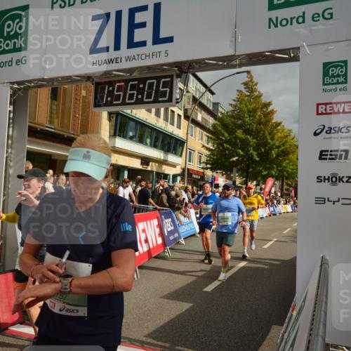 20.09.2026 - PSD Bank Halbmarathon LAZAROV Photography http://msf.ph/oto/10552431 20.09.2026 11:56:04 Ziel 1118, 1260, 1272, 1484, 1872, 1887, 1900, 2067, 3012, 3284, 3401, 3441, 3634, 3757, 3932, 4041, 4224, 4341, 4716 meine-sportfotos.de