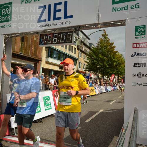 20.09.2026 - PSD Bank Halbmarathon LAZAROV Photography http://msf.ph/oto/10552436 20.09.2026 11:56:07 Ziel 1183, 1260, 1272, 1541, 1872, 1887, 2067, 2955, 3012, 3284, 3401, 3441, 3634, 3757, 3872, 3932, 4041, 4224, 4341, 4716 meine-sportfotos.de