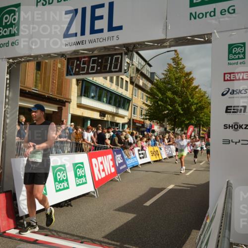 20.09.2026 - PSD Bank Halbmarathon LAZAROV Photography http://msf.ph/oto/10552440 20.09.2026 11:56:10 Ziel 1183, 1260, 1272, 1426, 1541, 1620, 1872, 1887, 2955, 3441, 3757, 3872, 3932, 3943, 4041, 4224, 4341, 4716 meine-sportfotos.de