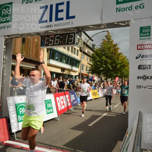 20.09.2026 - PSD Bank Halbmarathon LAZAROV Photography http://msf.ph/oto/10552448 20.09.2026 11:56:12 Ziel 1183, 1260, 1272, 1426, 1541, 1620, 1872, 1887, 2955, 3441, 3593, 3872, 3932, 3943, 4224, 4341 meine-sportfotos.de