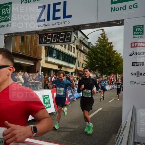 20.09.2026 - PSD Bank Halbmarathon LAZAROV Photography http://msf.ph/oto/10552486 20.09.2026 11:56:22 Ziel 1183, 1426, 1514, 1541, 1620, 1824, 1920, 2180, 2955, 2967, 3545, 3593, 3744, 3872, 3943, 4267, 4525, 4692 meine-sportfotos.de