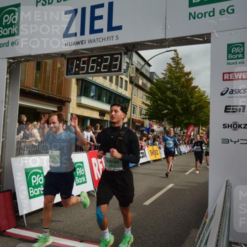 20.09.2026 - PSD Bank Halbmarathon LAZAROV Photography http://msf.ph/oto/10552488 20.09.2026 11:56:22 Ziel 1183, 1426, 1514, 1541, 1620, 1824, 1920, 2180, 2955, 2967, 3545, 3593, 3744, 3872, 3943, 4267, 4525, 4692 meine-sportfotos.de