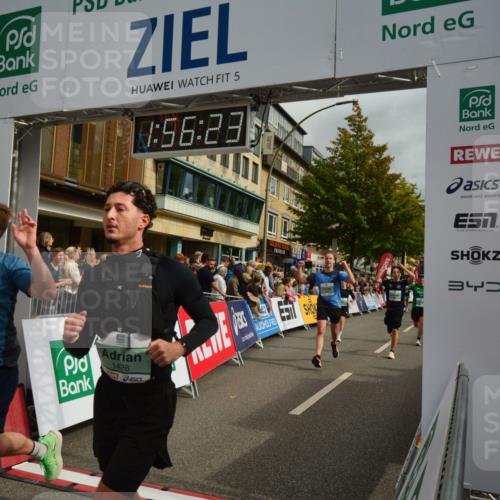 20.09.2026 - PSD Bank Halbmarathon LAZAROV Photography http://msf.ph/oto/10552490 20.09.2026 11:56:22 Ziel 1183, 1426, 1514, 1541, 1620, 1824, 1920, 2180, 2955, 2967, 3545, 3593, 3744, 3872, 3943, 4267, 4525, 4692 meine-sportfotos.de