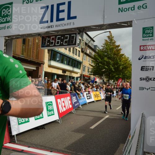 20.09.2026 - PSD Bank Halbmarathon LAZAROV Photography http://msf.ph/oto/10552503 20.09.2026 11:56:26 Ziel 1426, 1514, 1620, 1824, 1920, 2022, 2180, 2221, 2275, 2869, 2967, 3545, 3593, 3744, 3943, 4267, 4525, 4692 meine-sportfotos.de
