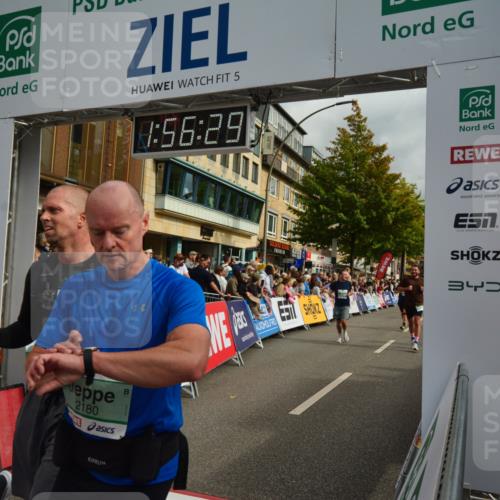 20.09.2026 - PSD Bank Halbmarathon LAZAROV Photography http://msf.ph/oto/10552509 20.09.2026 11:56:28 Ziel 1426, 1514, 1747, 1824, 1920, 2022, 2180, 2221, 2275, 2418, 2869, 2967, 3545, 3593, 3744, 3943, 4097, 4252, 4267, 4525, 4692 meine-sportfotos.de
