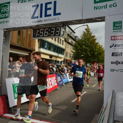 20.09.2026 - PSD Bank Halbmarathon LAZAROV Photography http://msf.ph/oto/10552511 20.09.2026 11:56:32 Ziel 1514, 1747, 1760, 1824, 1920, 2022, 2180, 2221, 2275, 2418, 2869, 2967, 3365, 3545, 4097, 4252, 4267, 4374 meine-sportfotos.de