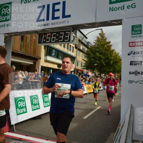 20.09.2026 - PSD Bank Halbmarathon LAZAROV Photography http://msf.ph/oto/10552515 20.09.2026 11:56:33 Ziel 1514, 1747, 1760, 1824, 1920, 2022, 2180, 2221, 2275, 2418, 2869, 2967, 3365, 3545, 4097, 4252, 4267, 4374 meine-sportfotos.de