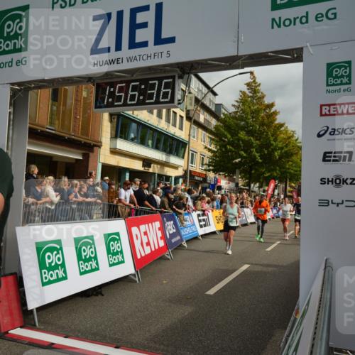20.09.2026 - PSD Bank Halbmarathon LAZAROV Photography http://msf.ph/oto/10552530 20.09.2026 11:56:36 Ziel 1747, 1760, 1920, 2022, 2221, 2275, 2418, 2869, 2967, 3365, 3545, 4097, 4252, 4267, 4374 meine-sportfotos.de