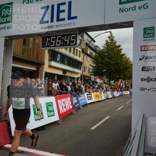 20.09.2026 - PSD Bank Halbmarathon LAZAROV Photography http://msf.ph/oto/10552554 20.09.2026 11:56:44 Ziel 1482, 1554, 1747, 1760, 1903, 2022, 2416, 2418, 3365, 3822, 4097, 4252, 4374, 4734 meine-sportfotos.de