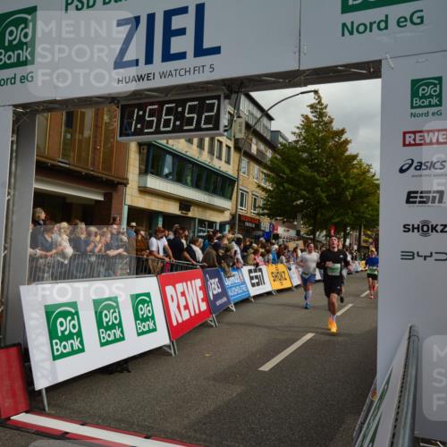 20.09.2026 - PSD Bank Halbmarathon LAZAROV Photography http://msf.ph/oto/10552564 20.09.2026 11:56:51 Ziel 1482, 1554, 1903, 2416, 3822, 3967, 4734 meine-sportfotos.de