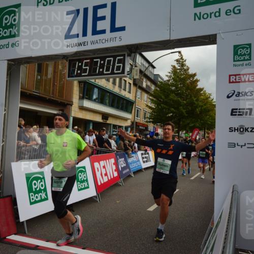 20.09.2026 - PSD Bank Halbmarathon LAZAROV Photography http://msf.ph/oto/10552592 20.09.2026 11:57:05 Ziel 1249, 1685, 1700, 1986, 2079, 2104, 2354, 3079, 3442, 3784, 3927, 3967, 4302, 4464, 4671, 4752, 4753 meine-sportfotos.de